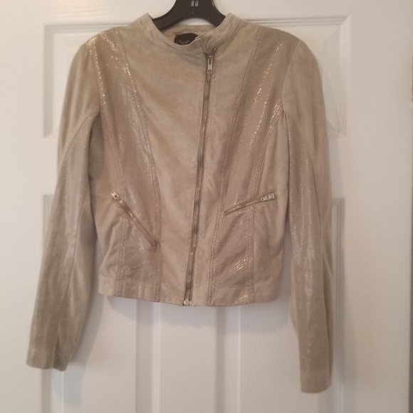 Jacket - Picture 1 of 2